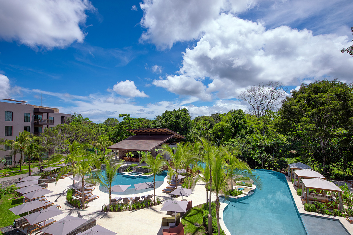 Botanika_Lagoon-Pool-Overview-opt2